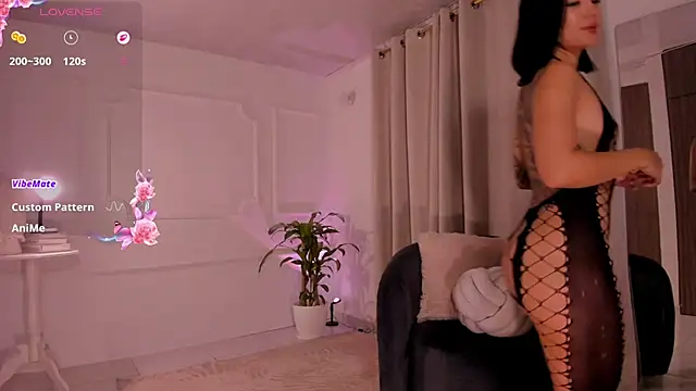 Violet_Harmon_ Live XXX-chat