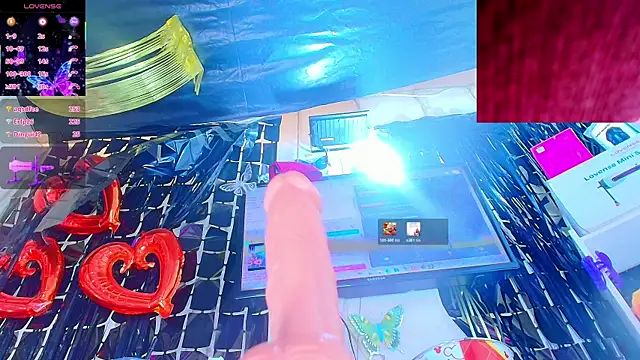 dakotamilf__hot Adlı Modelin Canlı XXX Sohbeti