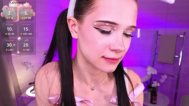 XXX chat uživo modela Deibora