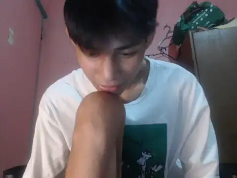 Kyoshi_19 Pertunjukan Webcam