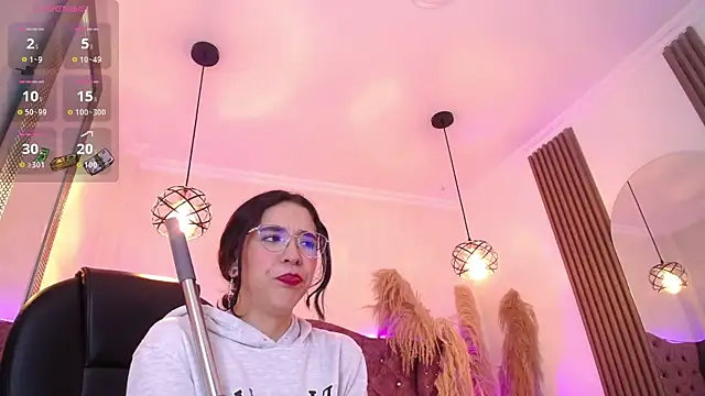 Amara_Davis1のライブXXXチャット