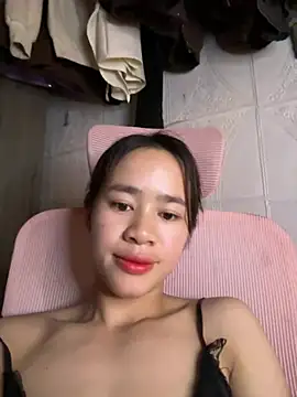 TiNa_04's Live XXX Chat