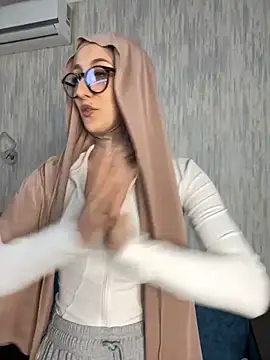 Chat XXX en directo de FlexibleDoll_