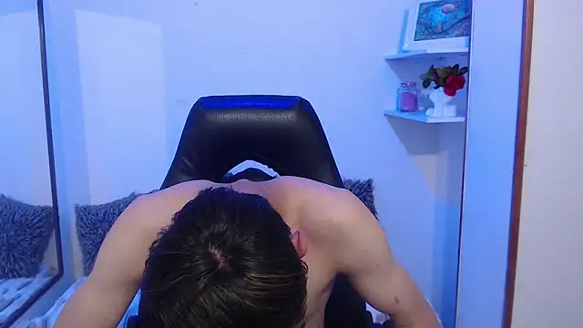 Show modela Yao_23 na web-kameri