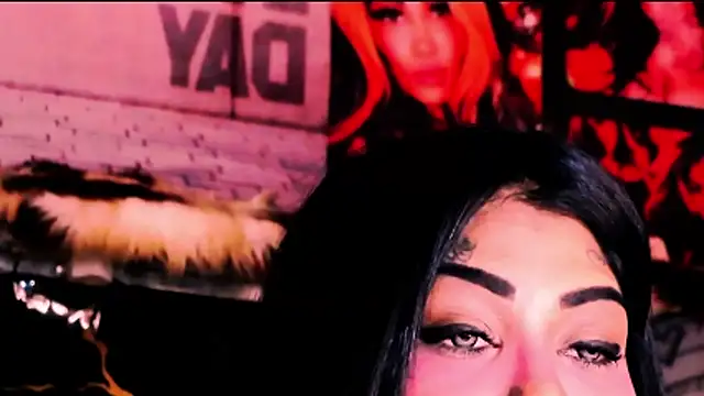 Živý XXX chat indian_dreamgirl