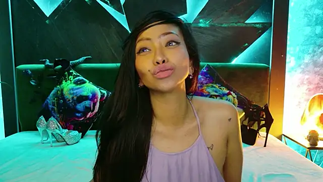 Chat +18 de ElyaQuinn ao vivo