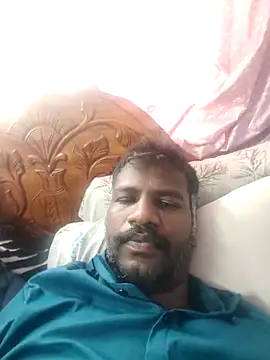Chatroom XXX en direct de Paramkeerthi