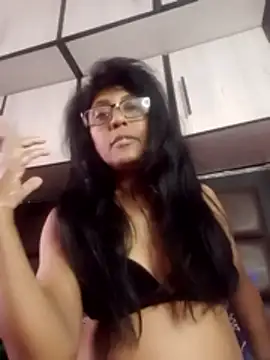 Živá chatovací místnost MsAttitude