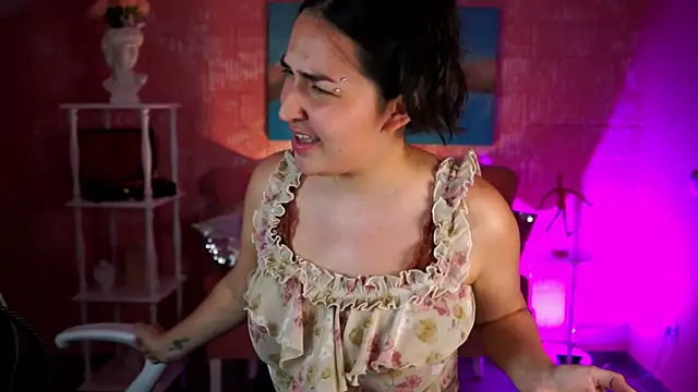CeceliaJohnson élő XXX-chatje