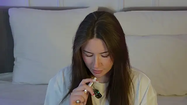 MeganStrane লাইভ XXX চ্যাট