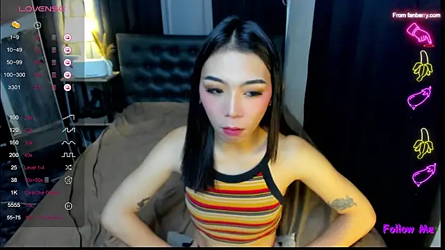 bellamoonlightX Show in webcam