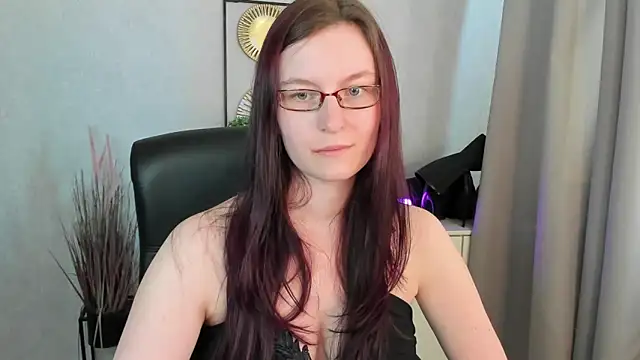 Czat XXX na żywo – emmaxDelight