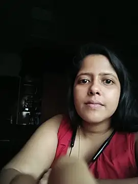 Aditi_sarkarのウェブカメラショー