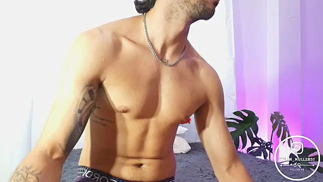 Ethan_mullers' Live XXX Chat