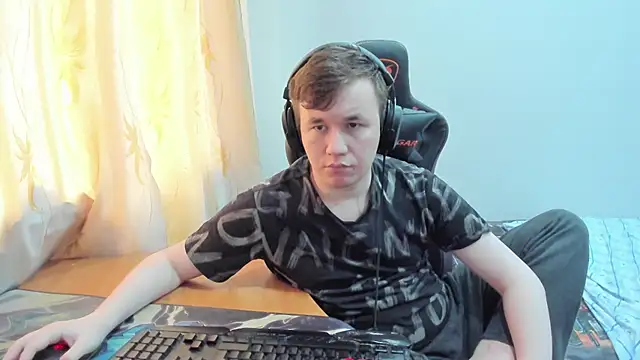 iliaskrislove Pertunjukan Webcam