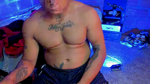 zeus_7777 webkamerás műsora