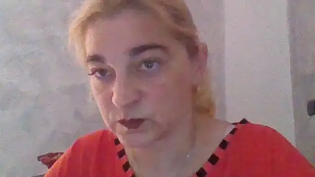 دردشة GoldenAngelMilf الجنسية المباشرة