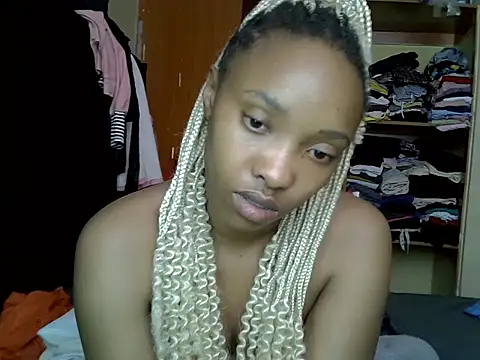 pretty_jazminee1 Show Webcam