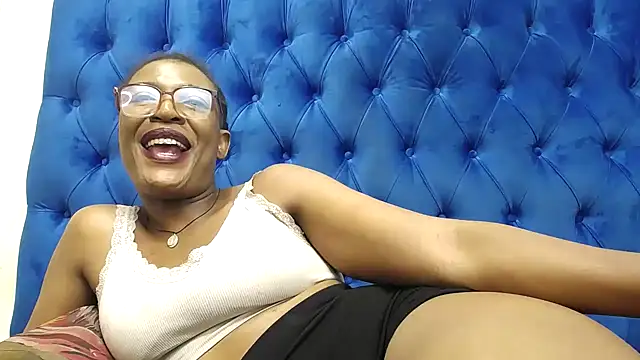 Chatroom XXX en direct de SpicyQueenxxxx