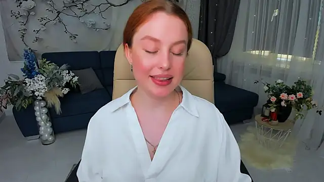 AirySilhouette Live XXX Chat
