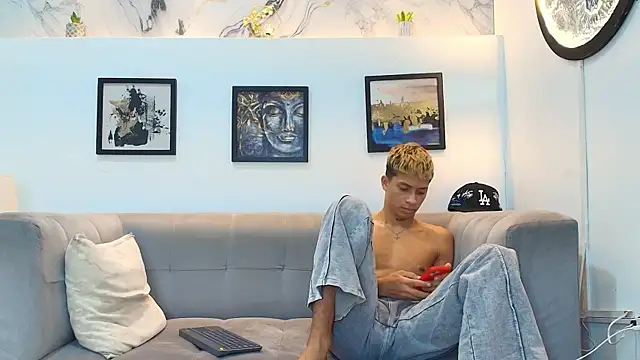 GOLD_BOYS Chat XXX live