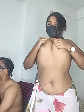 Trending_Couple's Live XXX Chat