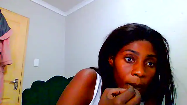 TALLnBEAUTY Chat XXX in diretta
