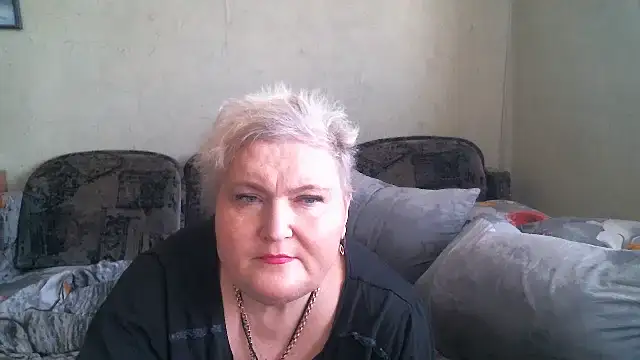 Lana555 现场XXX聊天