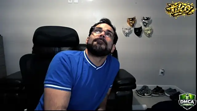 Zander823 webkamerás műsora