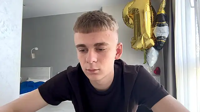 SoloFury Live XXX-Chat
