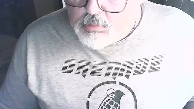 cashot58 Show in webcam