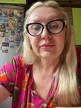 OliviaDancequeen's Live XXX Chat
