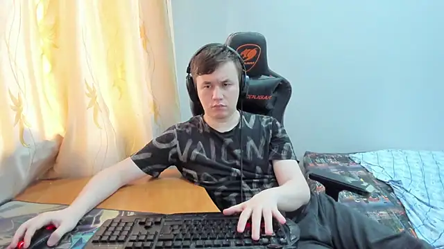 Вебкам-шоу iliaskrislove