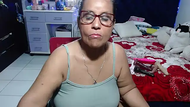 pervert_mommy_ Chat XXX in diretta