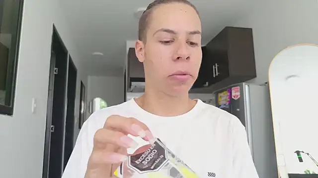 grey___27 라이브 XXX 채팅