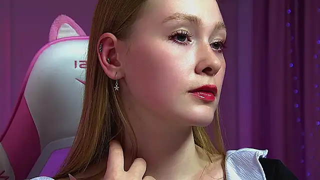 AgataFoxley Chat XXX live