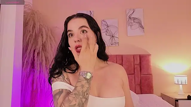 Chatroom XXX en direct de emmy_danielss