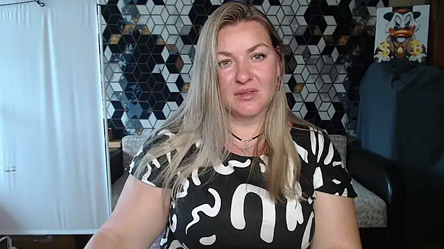 NikaSkylink's Webcam Show