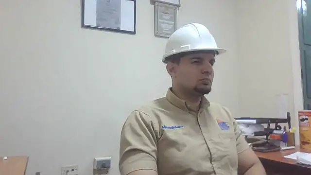 Chat XXX en directo de Officeb0y