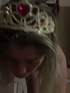 NikkiBlisss Chat XXX in diretta