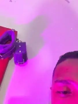 hotboyluxe's Webcam Show