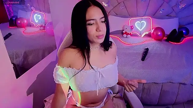 _emma_miller_'s Live XXX Chat