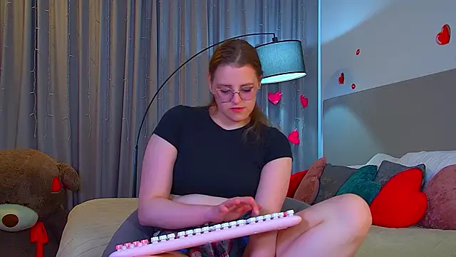 AlexaAvery's Webcam Show