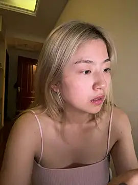 Olivia_PINK0322 在線直播表演