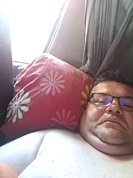 Tataurs Chat XXX live