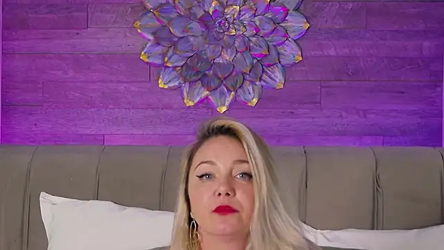VeraNoires' Live XXX Chat