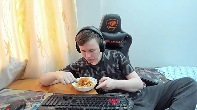 iliaskrislove ওয়েবক্যাম শো