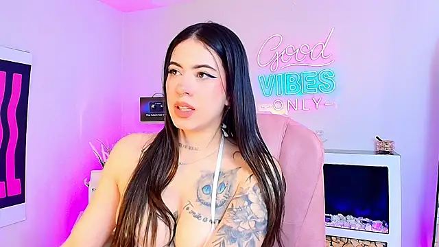 Chat XXX Live Alice_Vixen