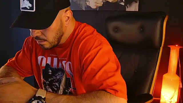 AngeloEric Chat XXX live