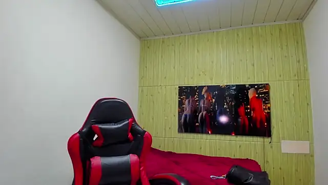 Živá chatovací místnost angell_cooper8